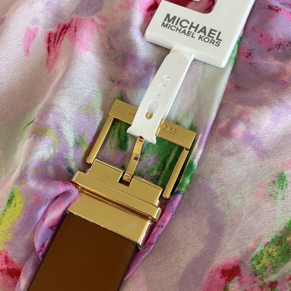 Brand New Michael Kors Genuine Leather Twist Reversible Gold Tone Buckle Belt - Picture 10 of 16